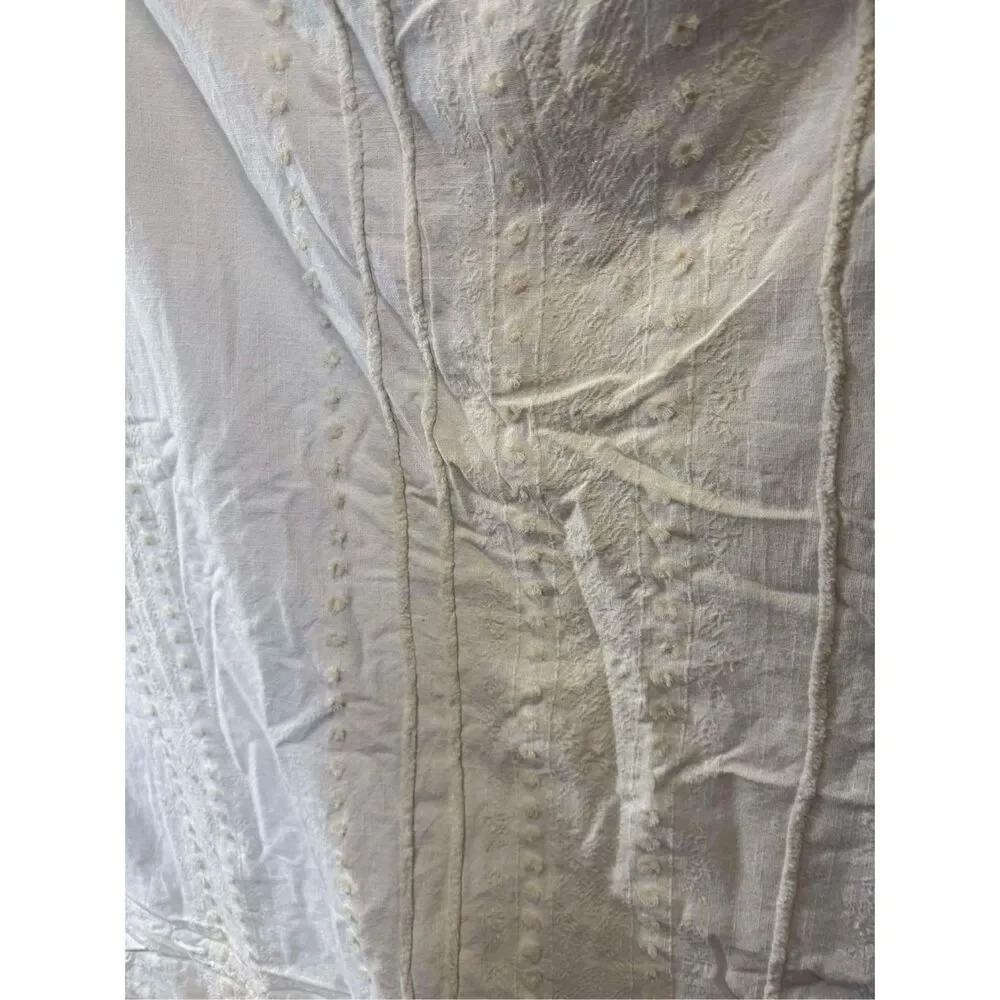 New Anthropologie Embroidered Livia Duvet Cover size Twin